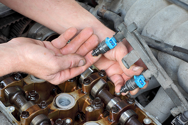 How Do Fuel Injectors Work And Do They Need Maintenance | Guthrie's Auto Service